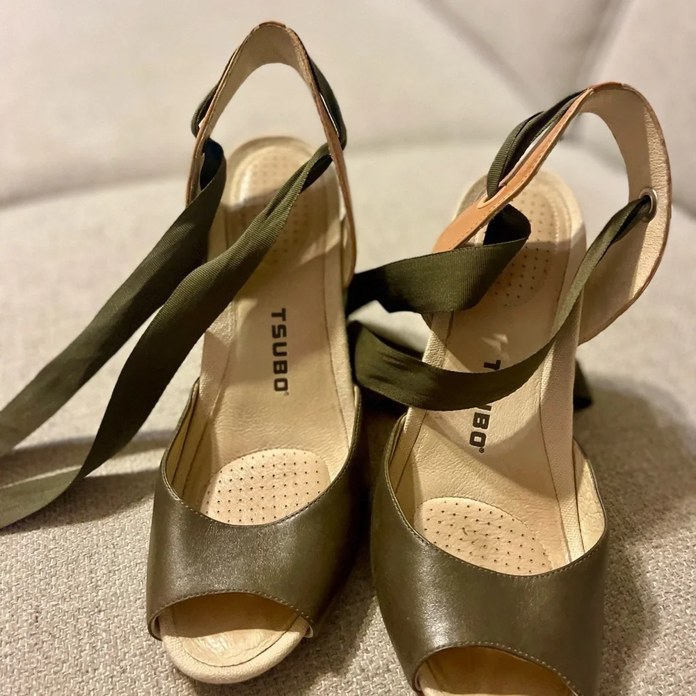Tsubo Olive Wrap Peep-Toe Wedge Sandals